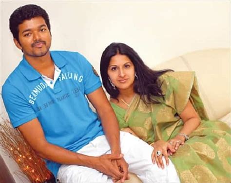 Vijay and Sangeetha celebrate their 16th wedding anniversary today! - Bollywoodlife.com