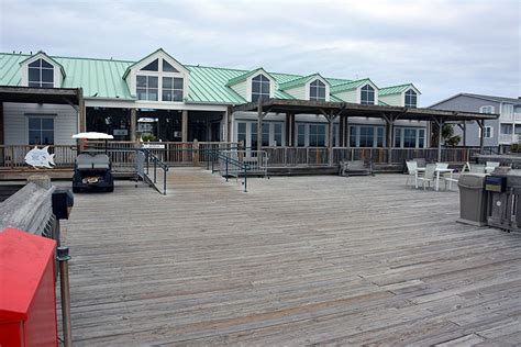 Folly Beach Fishing Pier - Charleston-SC.com