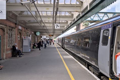 Premier Service at Shrewsbury © Bob Harvey cc-by-sa/2.0 :: Geograph Britain and Ireland