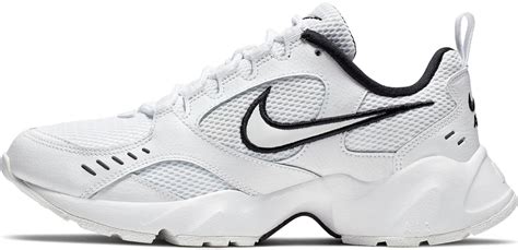 Buy Nike Air Heights Women from £71.81 (Today) – Best Deals on idealo.co.uk