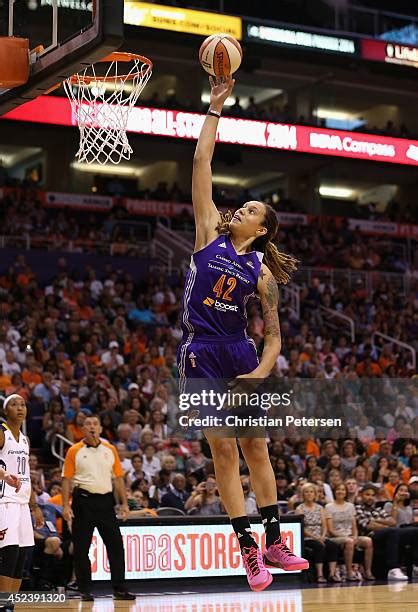 Brittney Griner Dunk Photos and Premium High Res Pictures - Getty Images