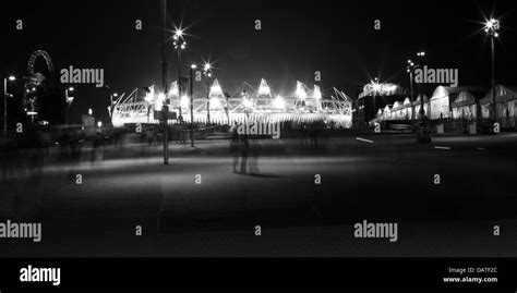 The Olympic Stadium, London, illuminated at night Stock Photo - Alamy