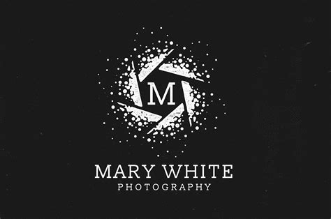 Modern Photographer Logo | Photographer logo, Modern photographers, Modern logo