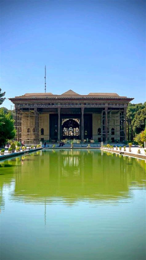 Persian Gardens A masterpiece of ancient Iranian art and architecture ...