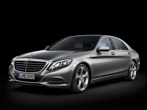 The Mercedes-Benz S-Class W222 is Edmund's Best Luxury Sedan ...