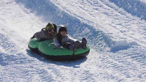 Day Tubing Fun at Snow Tube Adventure Park | Mt. Hood Skibowl