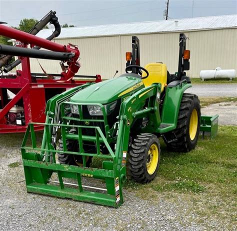 Large Farm Equipment Sale | Kurtz Auction & Realty Co.