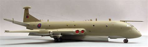 Nimrod MR.2 by Jan Forsgren (Aircraft in Miniature 1/72)