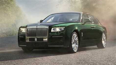 2021 Rolls-Royce Ghost Extended Has Extra Rear-Seat Luxury