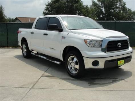 2007 Toyota Tundra SR5 TSS CrewMax Data, Info and Specs | GTCarLot.com