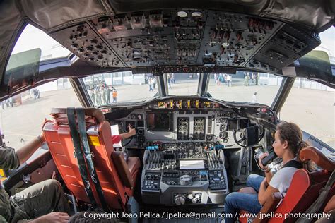 P3 Orion - Cockpit | Alphajets e P3 Orion em Beja - Centenár… | Flickr