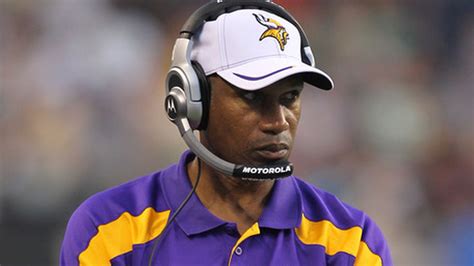 Leslie Frazier 'safe' as Vikings coach through 2014 - SBNation.com