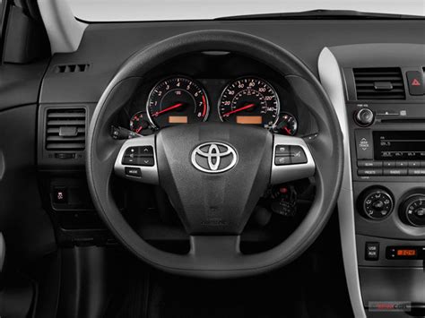 2011 Toyota Corolla: 28 Interior Photos | U.S. News