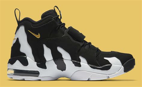 Deion Sanders' Nike Air Diamond Turf Max '96 returns in black and white ...