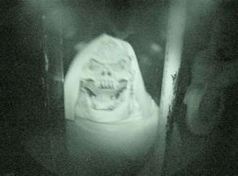 10 Creepiest POLTERGEISTS Caught on Tape - THE HORROR MOVIES BLOG : THE HORROR MOVIES BLOG