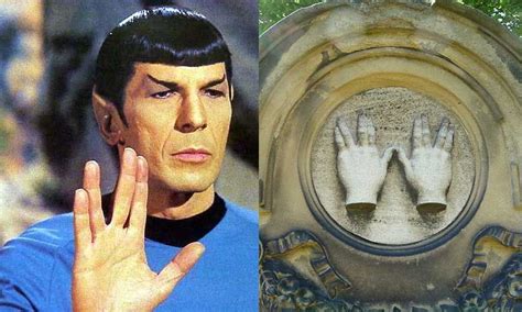 vulcan-salute-priestly-blessing | Star trek, Star trek original series, Music event