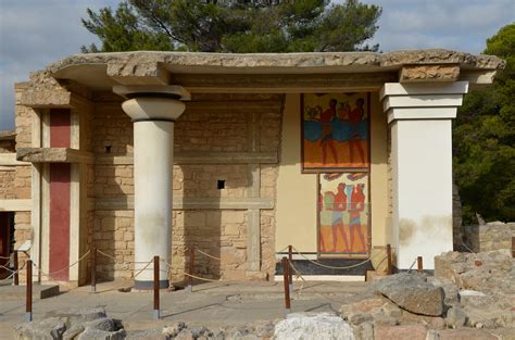 Knossos Reconstruction