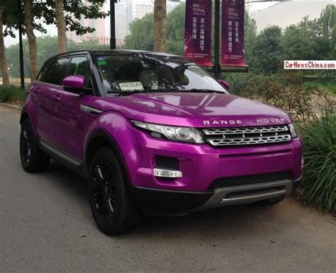 Land Rover Evoque is shiny purple in China