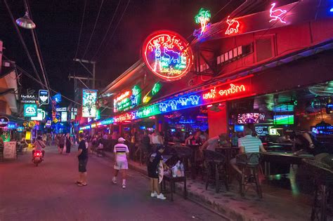 29 Best Things to Do After Dinner in Chaweng - Where to Go in Chaweng at Night? – Go Guides