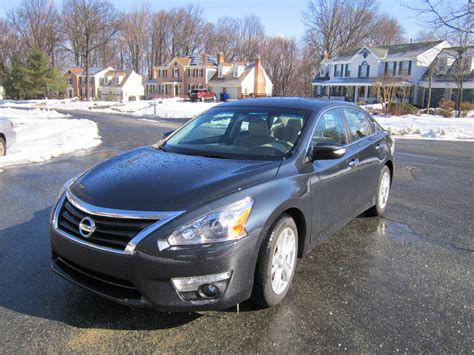 Nissan Altima moves toward the head of midsize sedan class - WTOP News