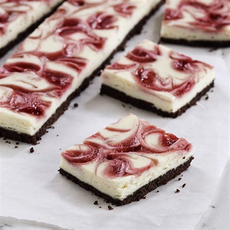 Raspberry Swirl Cheesecake Bars | Ready Set Eat