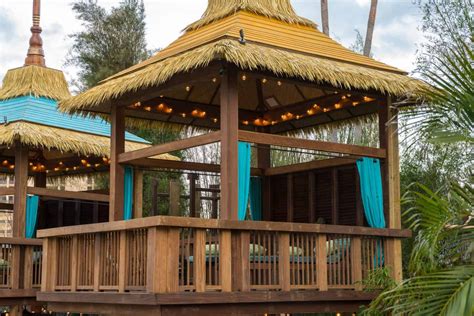 Universal’s Volcano Bay Cabana Rentals – Complete Guide | Orlando Informer