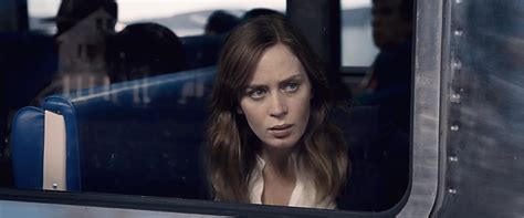 The Girl on the Train movie review (2016) | Roger Ebert