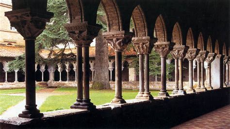 Cloister gallery by MEDIEVAL SCULPTOR, French