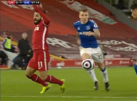 Mohamed Salah accused of diving AGAIN as Liverpool star went to ground ...