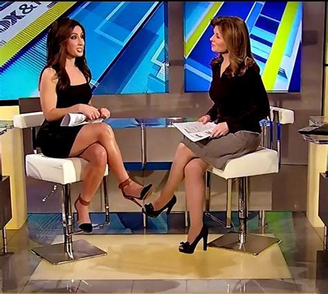 Lauren Simonetti | The Women of TV News | Female news anchors, Lauren, Legs