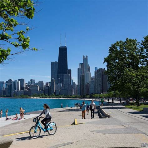 Chicago Lakefront Trail – Trail Review | Condé Nast Traveler