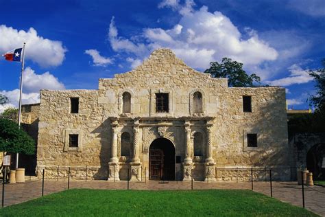 How to Remember the Alamo? - JSTOR Daily