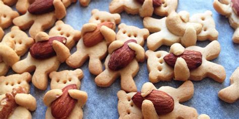 Dessert Has Never Been Cuter Than These Teddy Bear Cookies | HuffPost