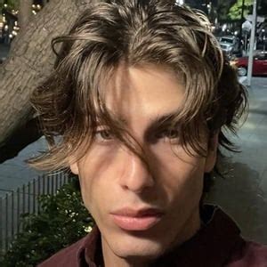 Kareem Shami - Age, Family, Bio | Famous Birthdays