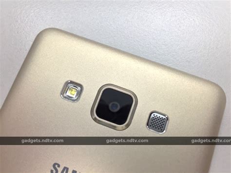 Samsung Galaxy A5 Duos Review: Sturdy and Light but Too Expensive | NDTV Gadgets 360