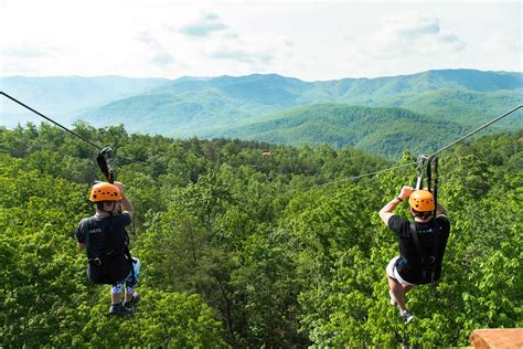 Pigeon Forge Zipline Tour in Gatlinburg, Smoky Mountains