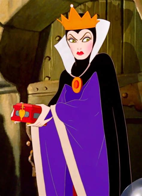 Which Female Disney Villain Are You? | Disney evil queen, Snow white evil queen, Disney villains