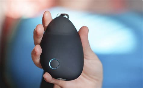 Sensate Review: This Vibration Meditation Device Is AWESOME!