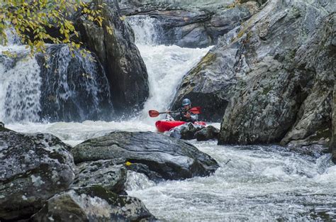 Whitewater Kayaking – CrystalKayak.com