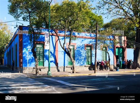 Frida kahlo museum coyoacan mexico hi-res stock photography and images ...