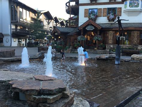 Children's Fountain in Vail, Colorado - Kid-friendly Attractions | Trekaroo