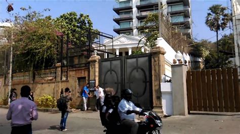 House Of Shahrukh Khan From Outside