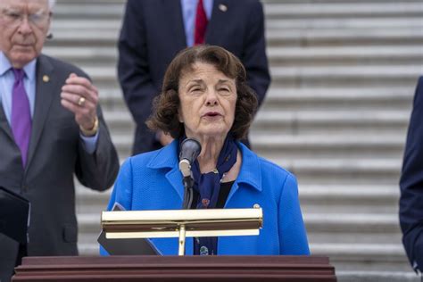 Doctors, Political Experts React to Sen. Dianne Feinstein's Health ...