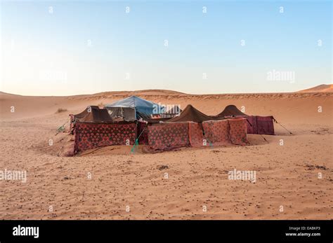 Bedouin camp in the sahara desert. Morocco, Africa Stock Photo - Alamy