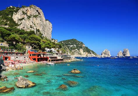 Capri: come arrivare, dove dormire e spiagge - Campania.info