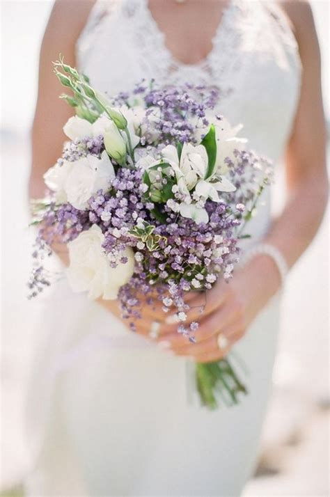 simple lavender wedding bouquet - EmmaLovesWeddings