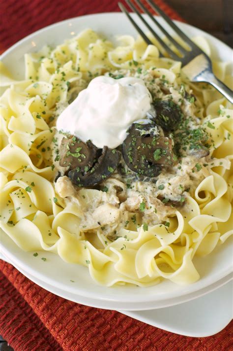 Crockpot Chicken Stroganoff | Crockpot Gourmet