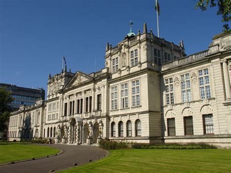 File:Cardiff University main building.jpg - Wikimedia Commons