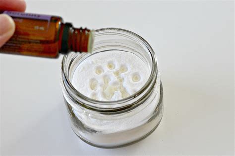 DIY Air Freshener essential oils - Organize and Decorate Everything