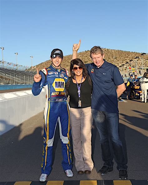 Championship ‘Know How’! Chase Elliott Becomes Youngest NASCAR Champion ...